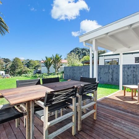 The Little Blue Bach In Oneroa Village By Waiheke Unlimited 외부 사진
