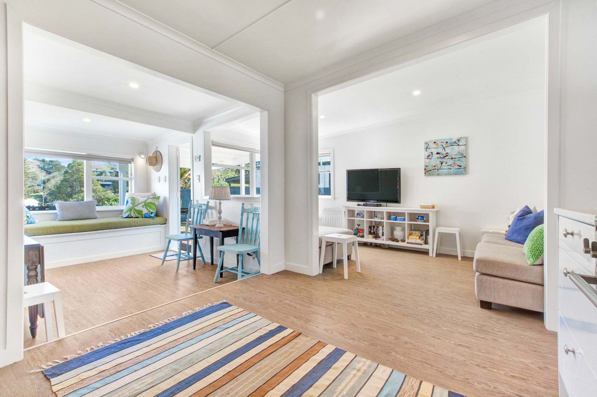 The Little Blue Bach In Oneroa Village By Waiheke Unlimited 외부 사진